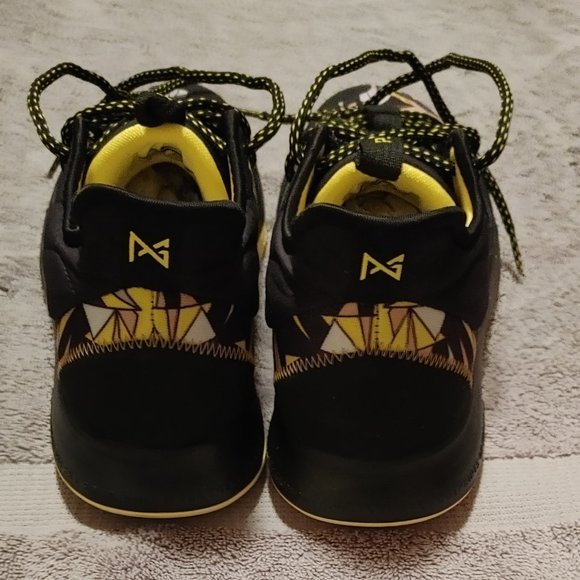 PG 3 'Mamba Mentality' - Picture 7 of 7